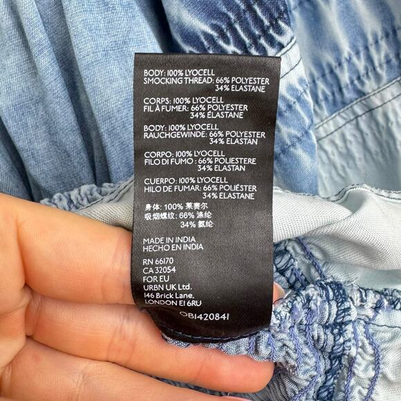 Anthropologie Pilcro Blue Ombre Chambray Smocked Square Neck Cropped Top - Picture 13 of 14